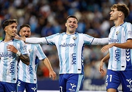 Rafa Rodríguez celebra uno de sus dos goles del sábado ante el Córdoba.