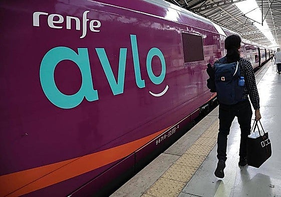 Renfe lanza billetes por 7 euros para viajar de Málaga a Madrid en Avlo
