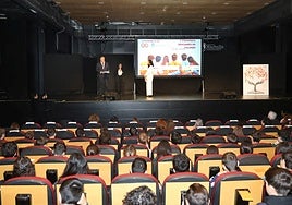 El Palacio de Congresos Adolfo Suárez ha acogido la jornada 'Educando en Valores'.