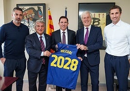 Juan Carlos Navarro, Joan Laporta, Xavi Pascual, Josep Cubells y Mario Fernández.