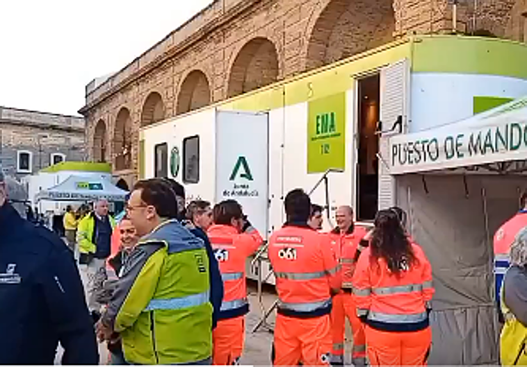 Кадис репетирует крупнейший в Испании сценарий цунами