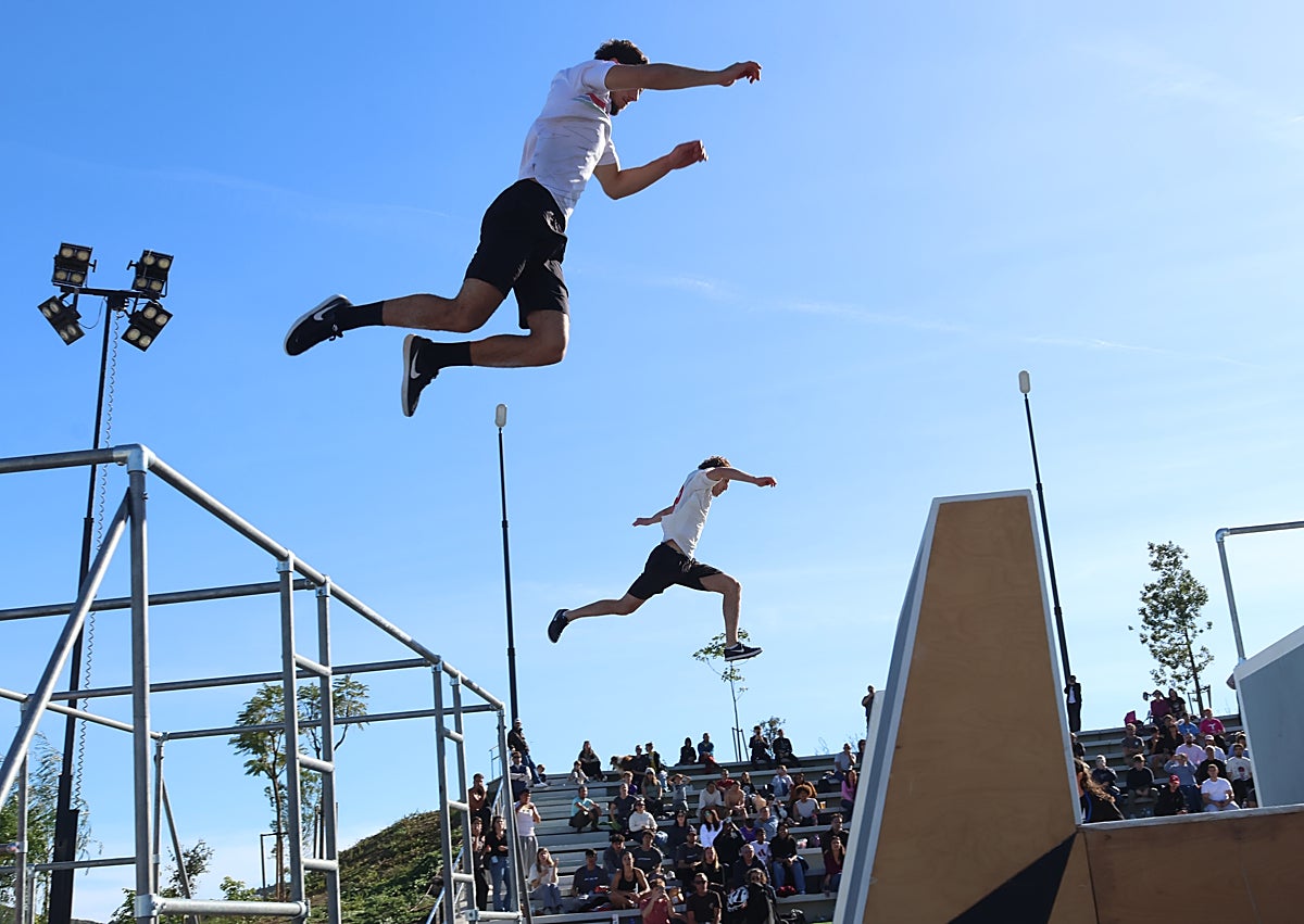 Imagen secundaria 1 - Mijas corona a los nuevos reyes del parkour español