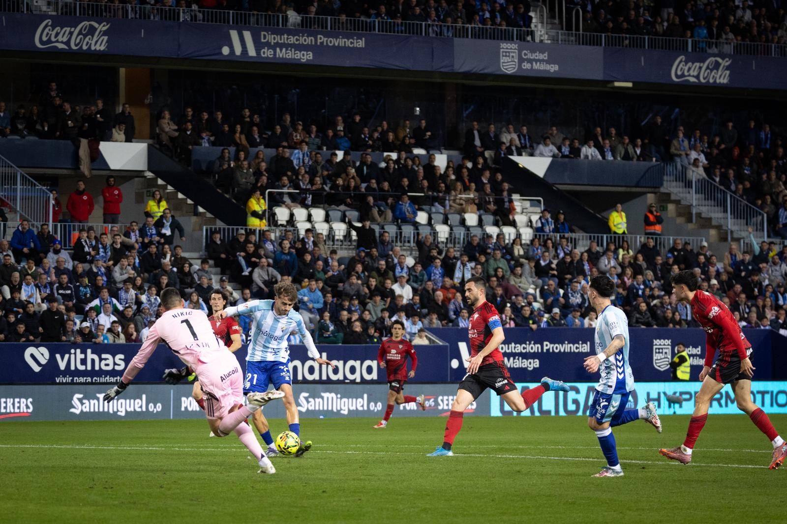 El Málaga-Mirandés, en imágenes