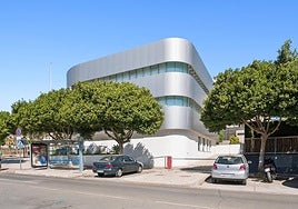 El edificio Costa Bussines,