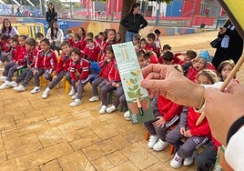 El colegio El Pinar de Alhaurín de la Torre siembra lápices que se convierten en plantas