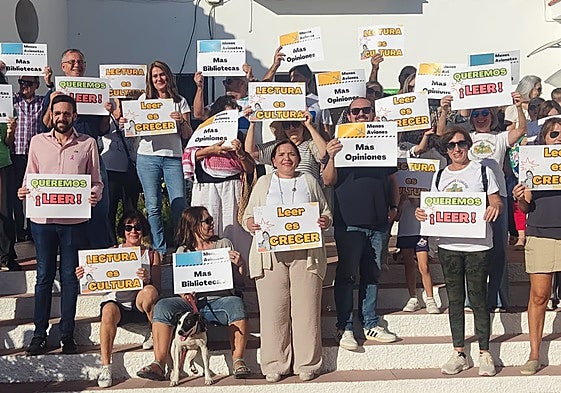 Imagen de la protesta vecinal que tuvo lugar en Chilches el mes pasado.