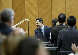 Juanma Moreno, en la última sesión del debate sobre el estado de la Comunidad.
