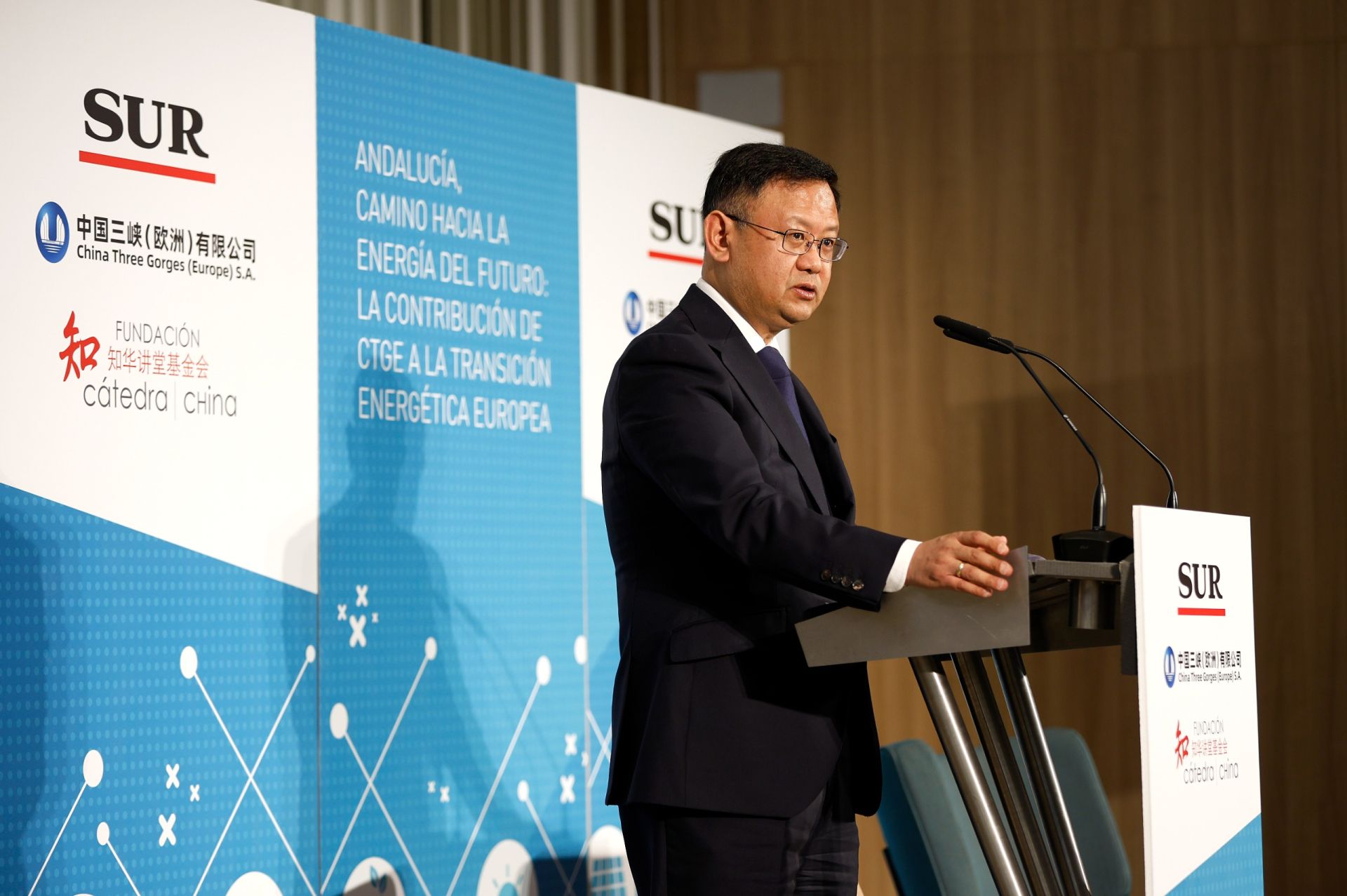 La mayor compañía de energías renovables de China presenta en Málaga sus planes de expansión