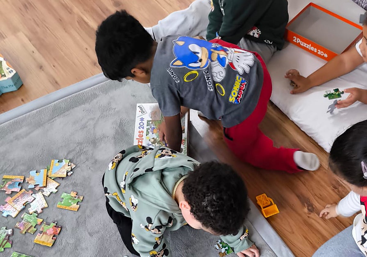 Asociación Arrabal-AID desarrolla este proyecto en su sede de avenida de Fátima.