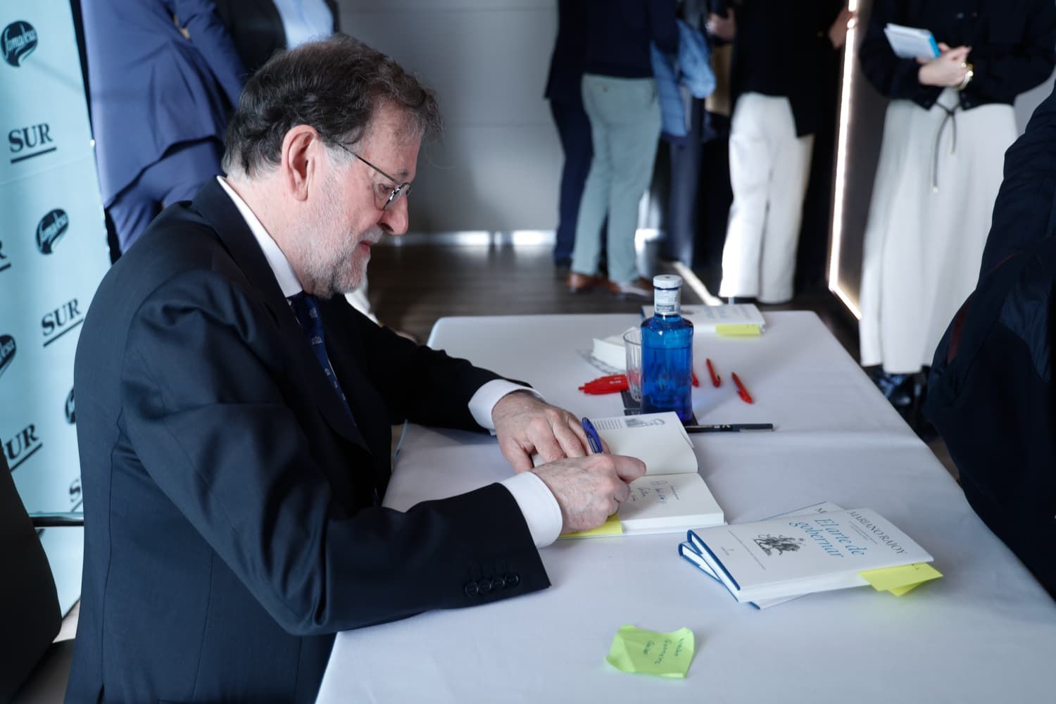 Rajoy presenta su libro en Málaga