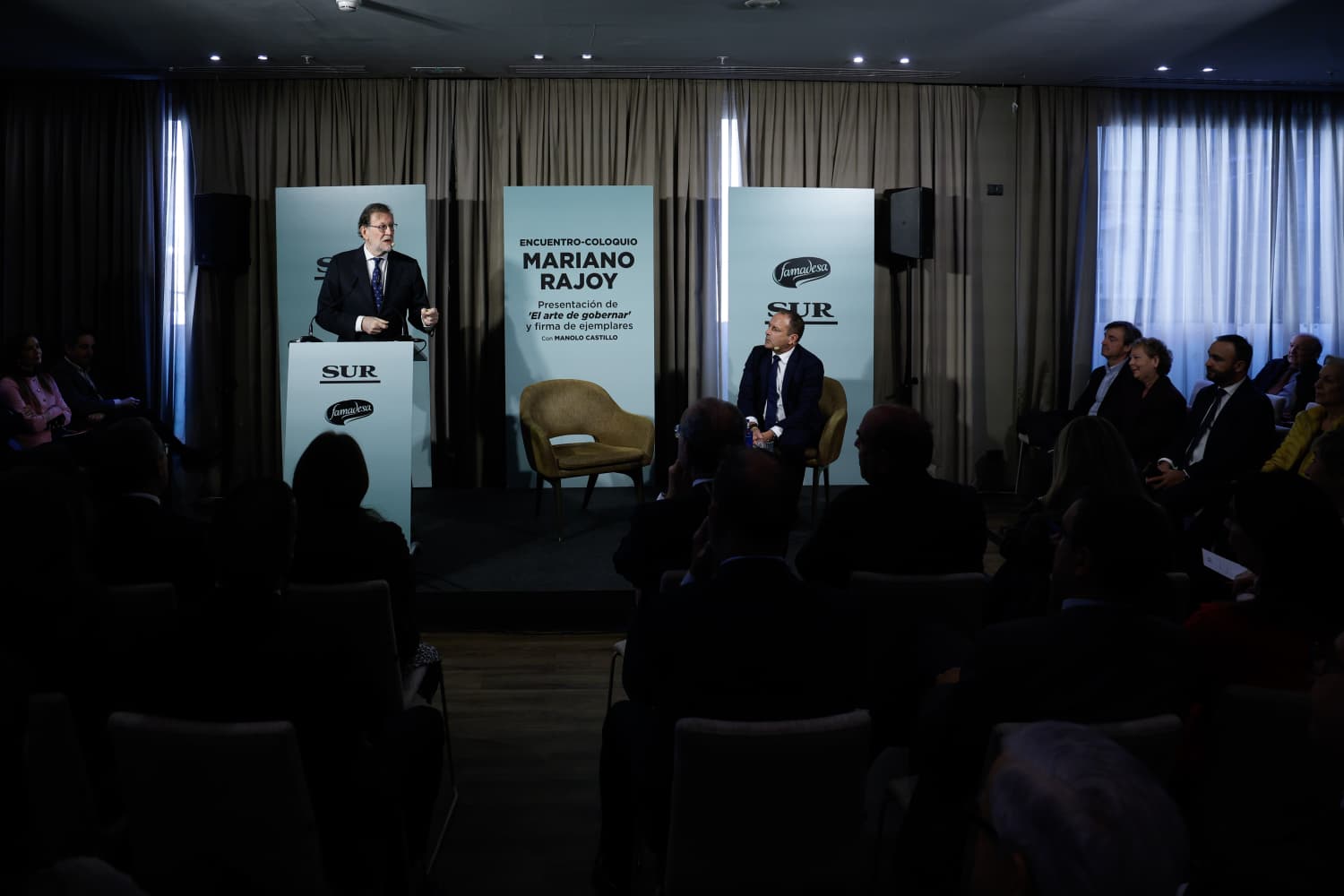 Rajoy presenta su libro en Málaga