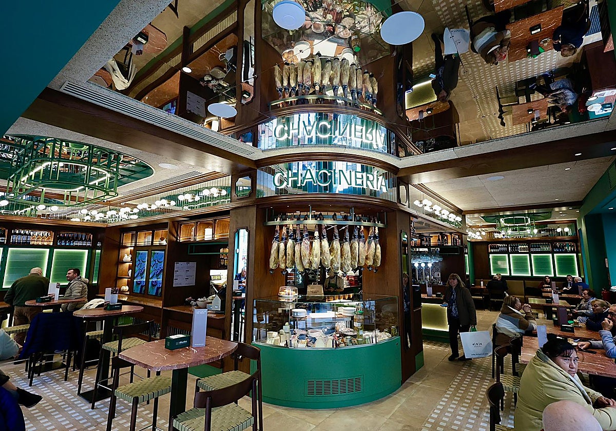 La cadena abrió su primer local en la capital hace nueve años.