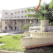 Zona de la Comisaría, en la plaza Manuel Azaña.