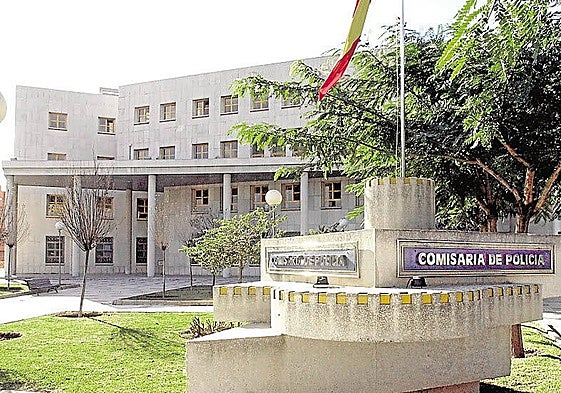 Zona de la Comisaría, en la plaza Manuel Azaña.