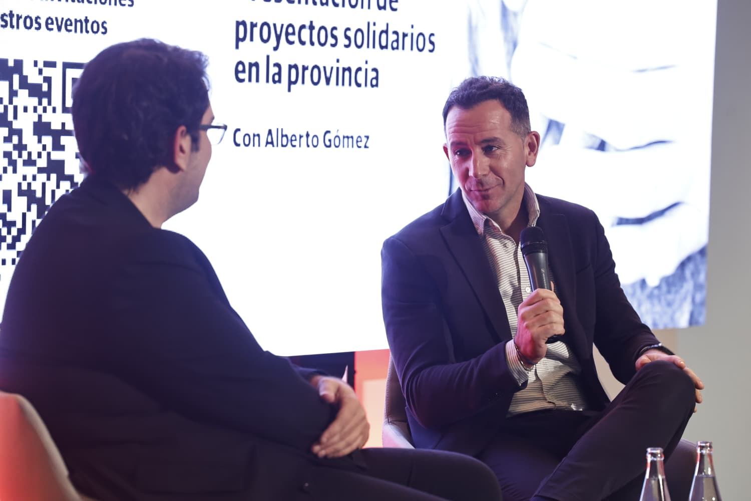 El Aula de Cultura de SUR en homenaje al voluntariado malagueño, en imágenes