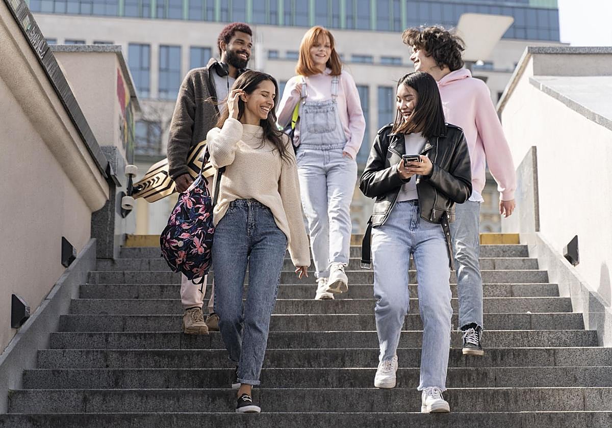 BBVA crece entre los jóvenes, con un 46,3% más de altas digitales hasta septiembre en España