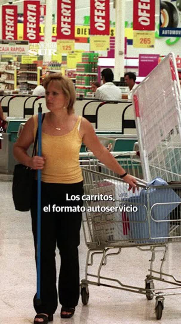 Medio siglo del primer híper que revolucionó la forma de comprar de los malagueños