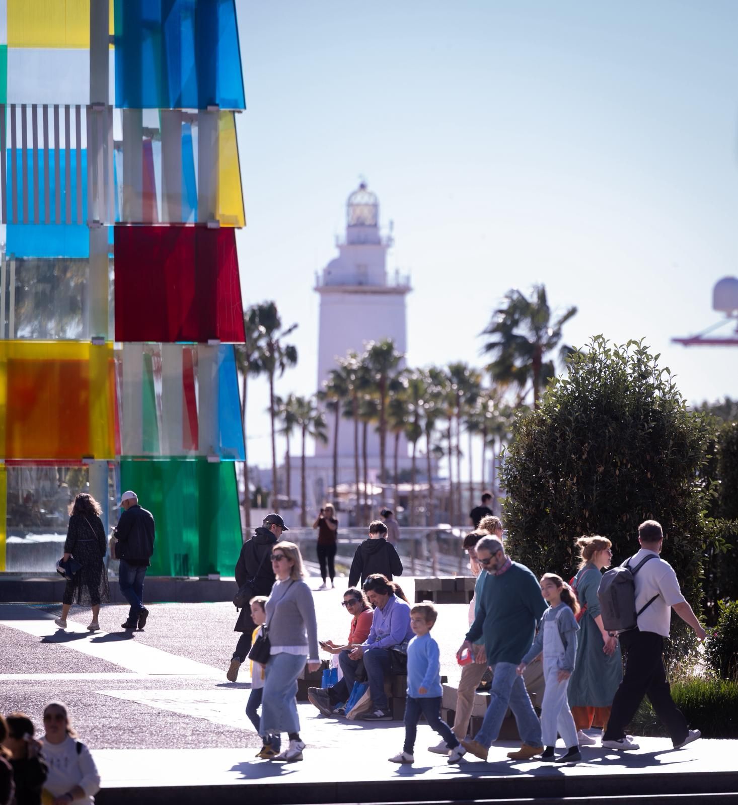 Así lucen las calles de Málaga en el primer fin de semana grande de Navidad: «Mucha gente y mucho calor»
