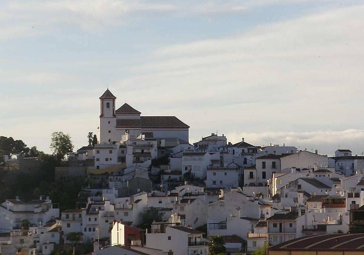 Vista general de Alozaina.