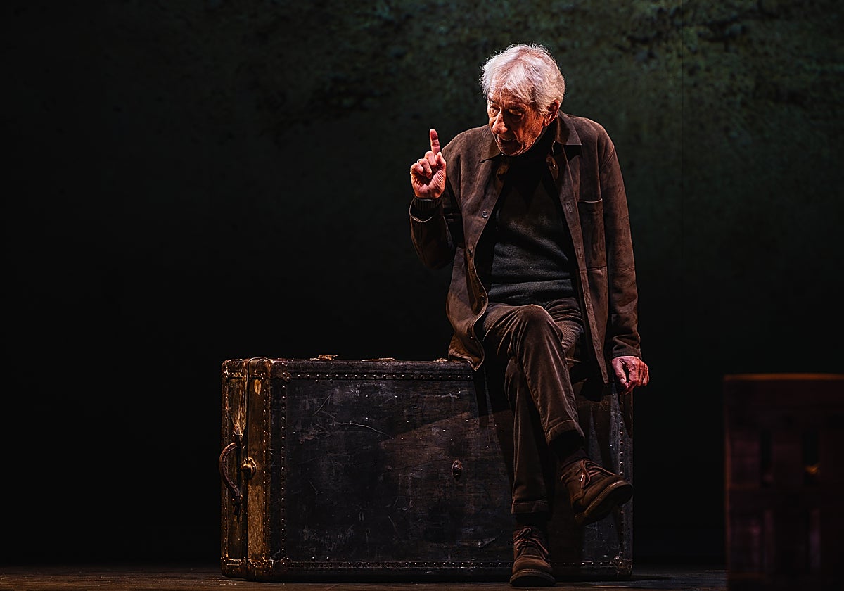 José Sacristán en la obra 'El hijo de la cómica'.