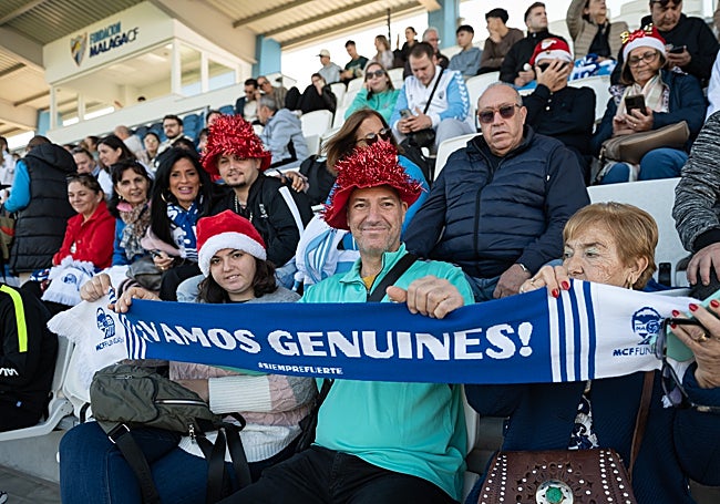 Unos 500 espectadores se dieron cita en la grada.