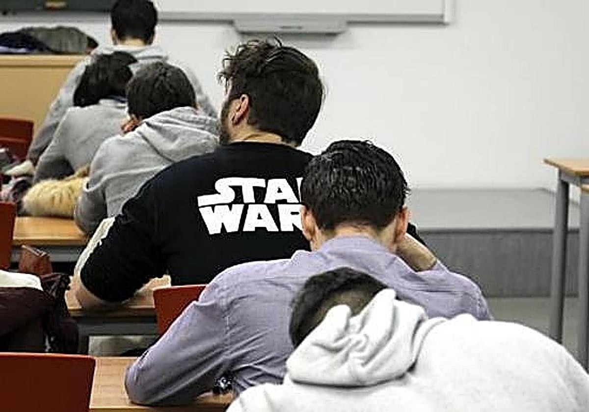 Pruebas de acceso a los ciclos formativos de Formación Profesional: plazo de inscripción y fecha de exámenes en Andalucía