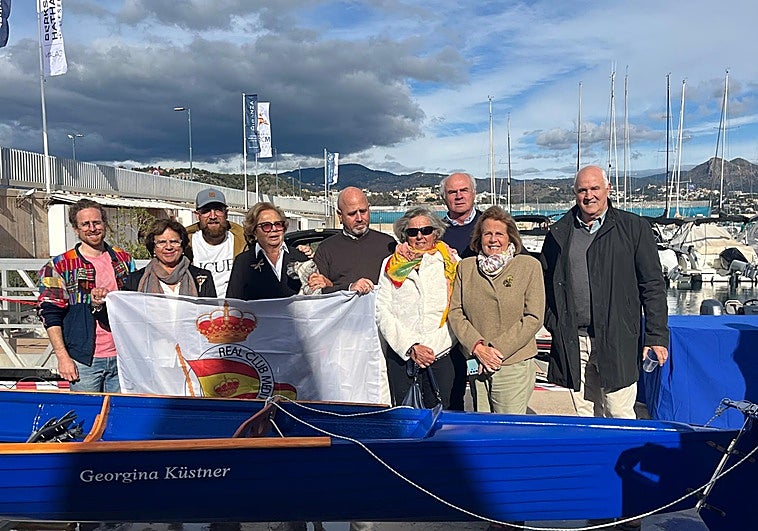 El Real Club Mediterráneo bautiza cuatro nuevos botes en el Trofeo Presidente de Remo