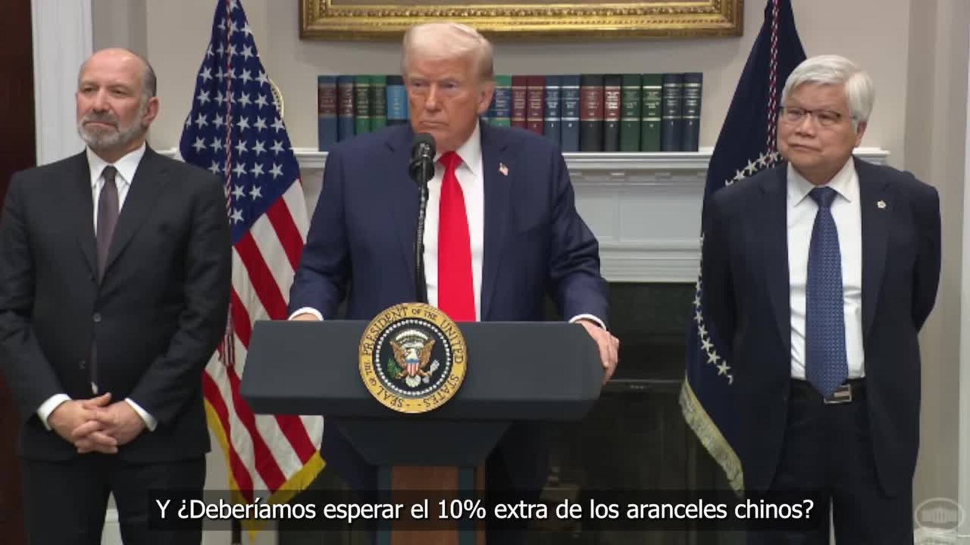 Trump confirma que los aranceles a México y Canadá entrarán en vigor este martes