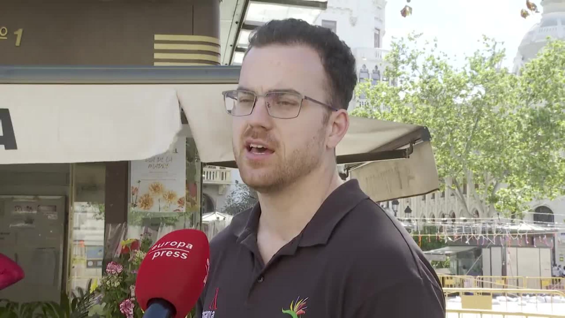 Floristerías y vendedores de cupones, sobre el Día de la Madre: "Es un día muy bonito"
