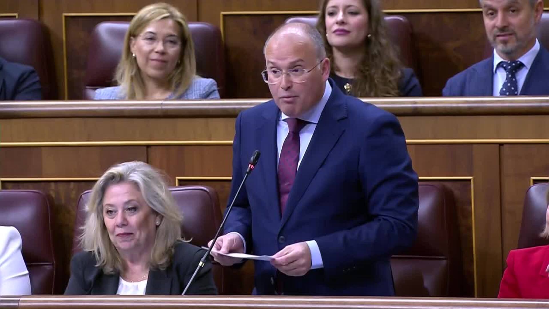 PP sitúa a Bolaños como "picapleitos" de Sánchez
