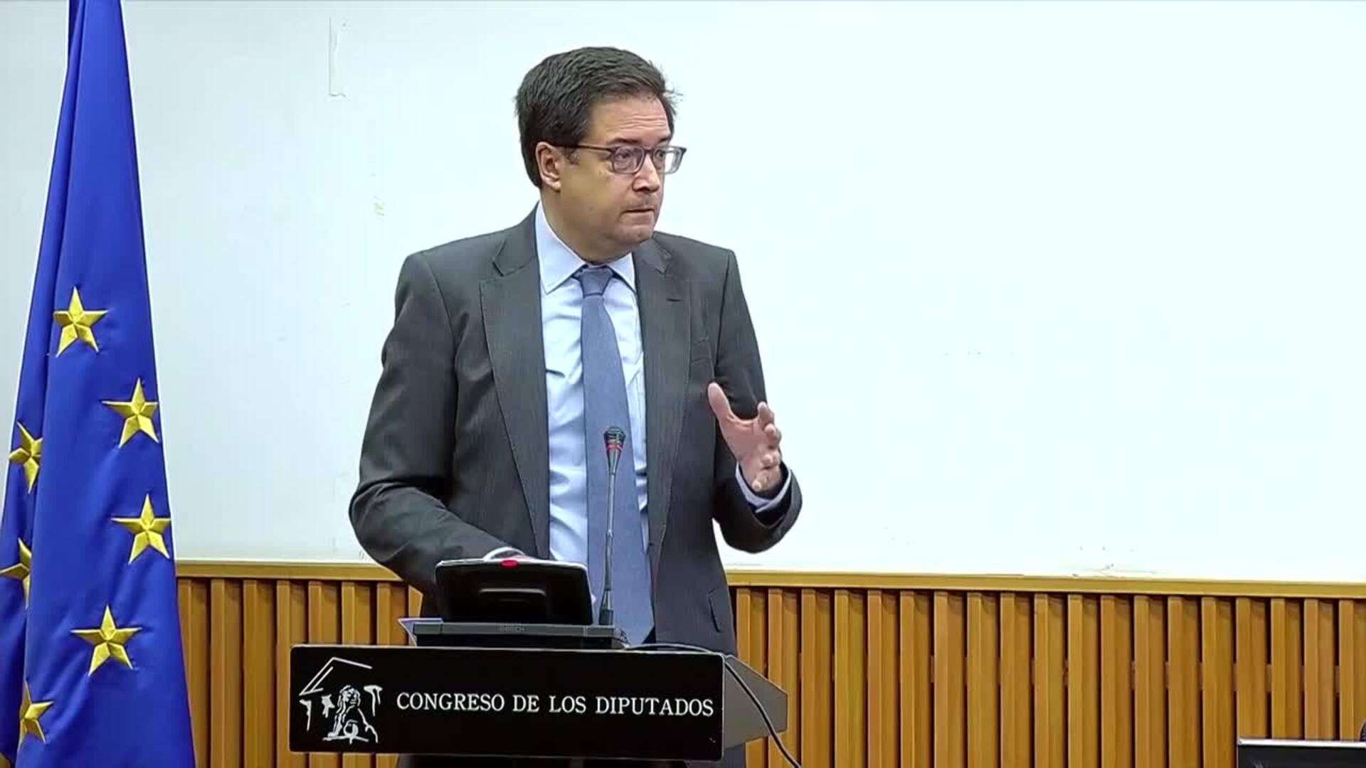 Partidos políticos valoran la ponencia del TC que avala la ley de amnistía