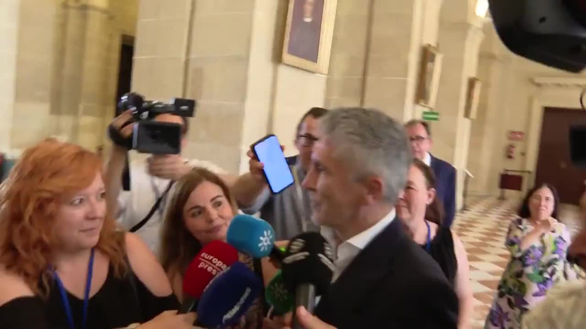 Marlaska defiende el "trabajo extraordinario" del fiscal general