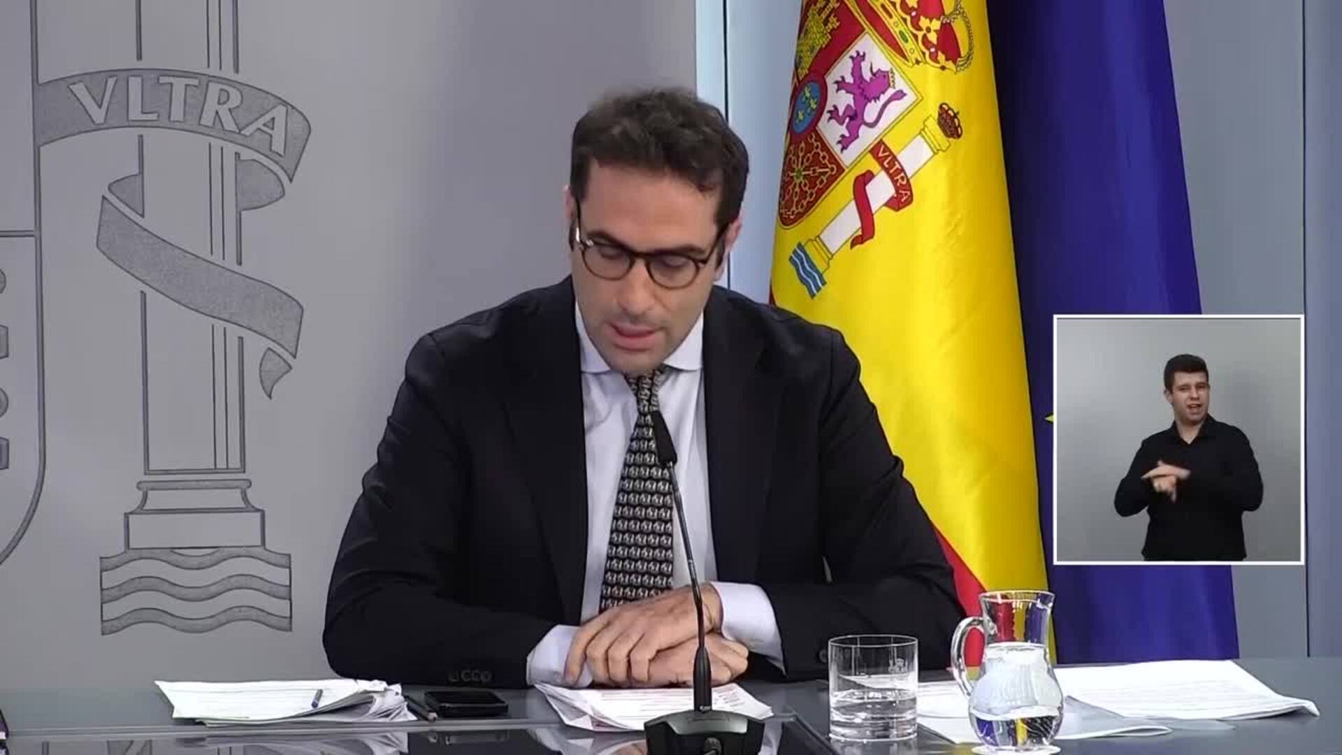 Gobierno valida la OPA de BBVA a Sabadell si se mantienen como entidades independientes 3 años