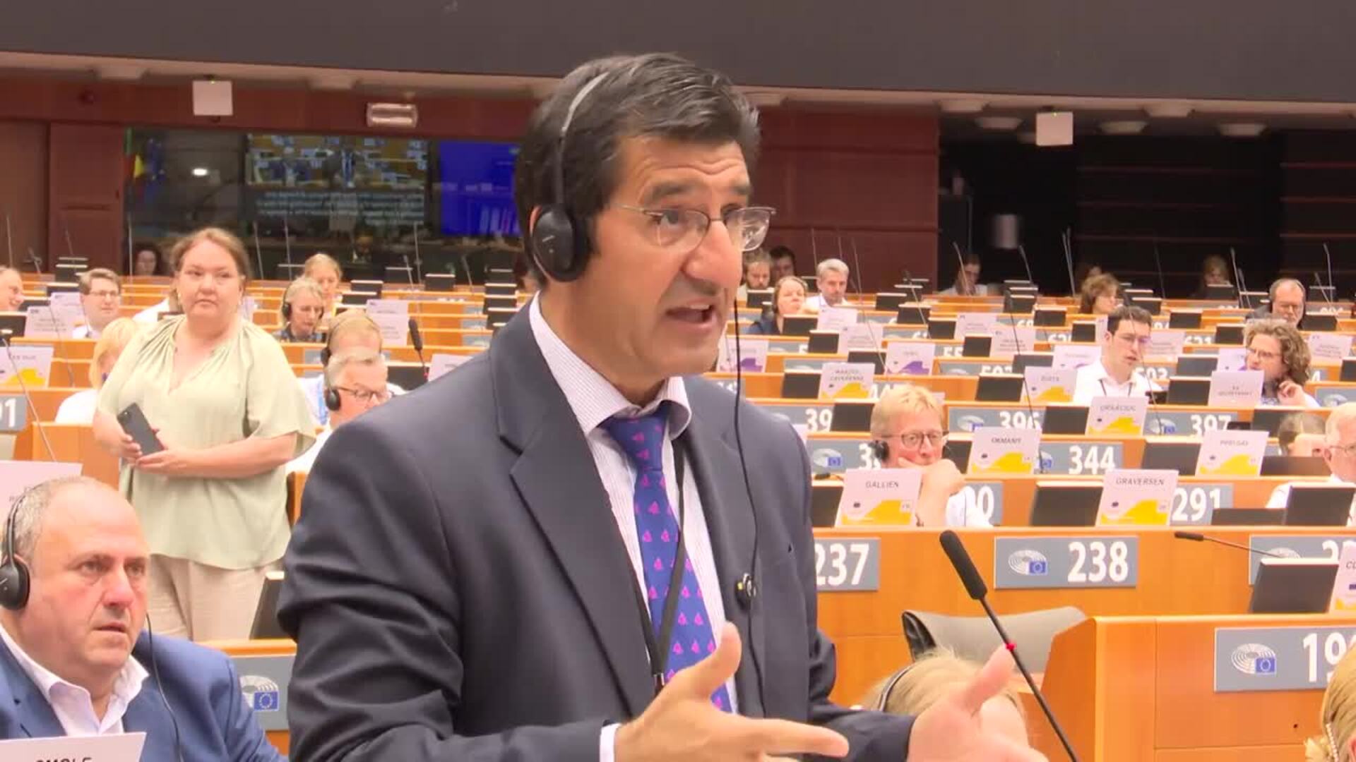 C-LM ve "incomprensible" que países UE lleguen a acuerdos en defensa y no en la PAC