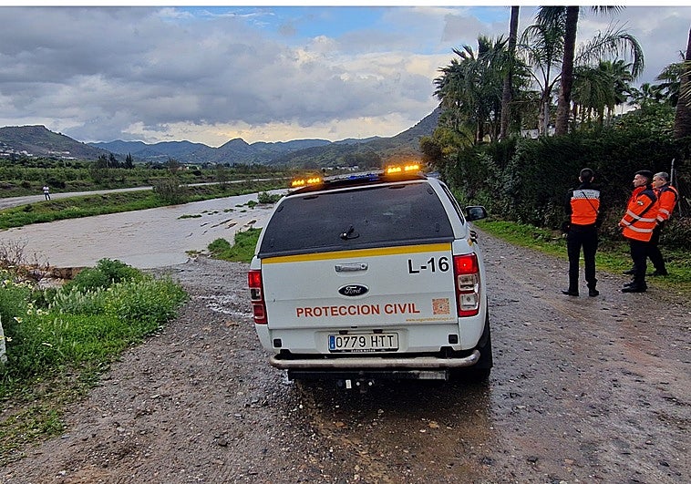 Málaga capital activa la emergencia: cierra centros públicos y prestará especial atención a las personas sin hogar y a los cauces