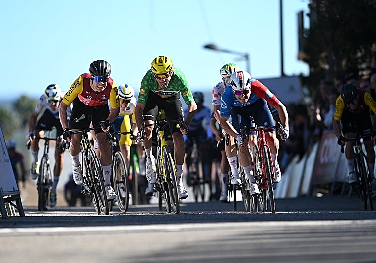 Los velocistas, protagonistas: Milan Fretin se impone en Lopera