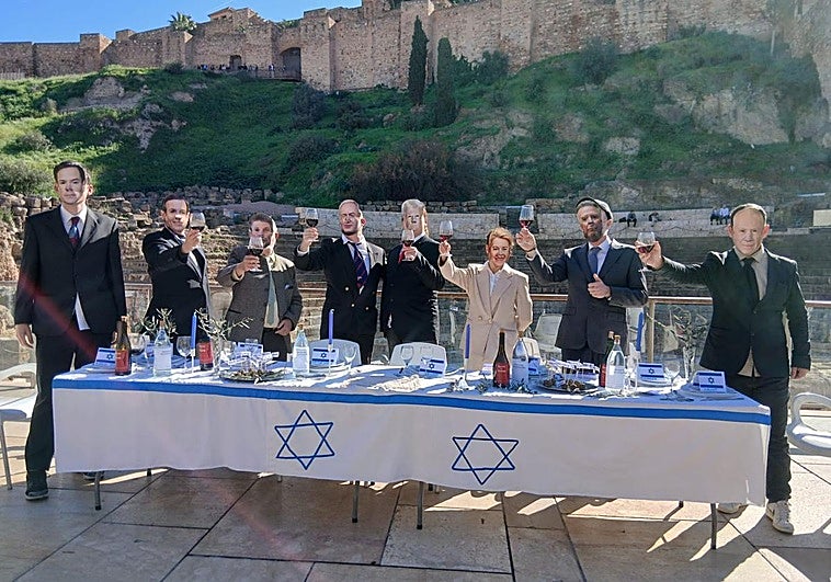 Sigamos hablando de esto II