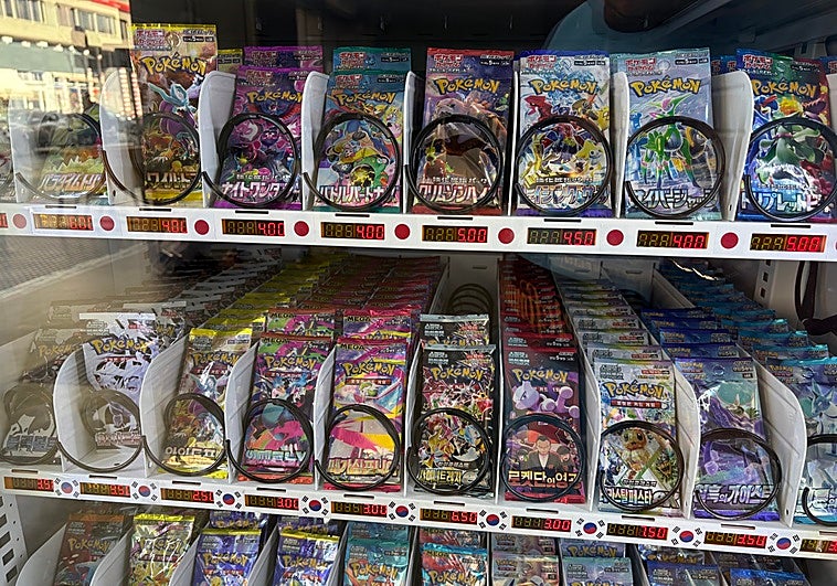 Fiebre Pokémon en Málaga: de máquinas expendedoras a tiendas exclusivas