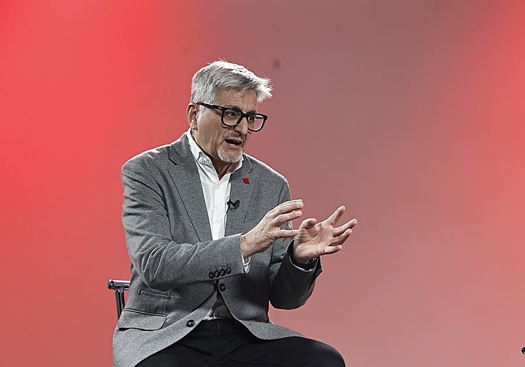 «Me da pena ver a Felipe González en posiciones tan distantes de lo que él había mantenido»