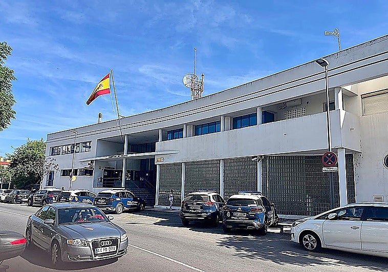 Secuestran a un hombre de 70 años en Marbella por una deuda de 200 euros: le seccionaron la yema de un dedo y amenazaron con quemarlo