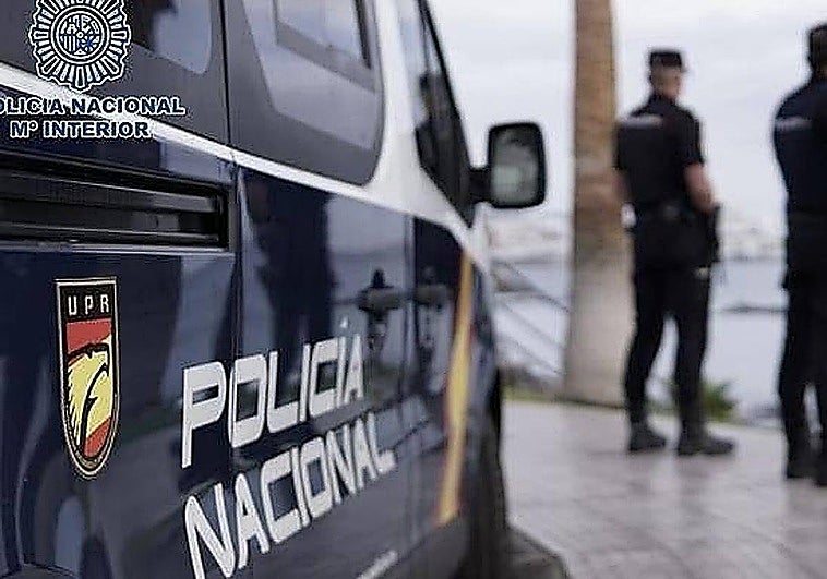 Un taxista, detenido tras dejar grave a un cliente en Fuengirola por tirarse un eructo