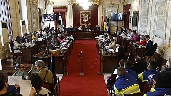 Tirón de orejas del Obispado de Málaga al PP y a Vox por el rechazo a la regularización de inmigrantes