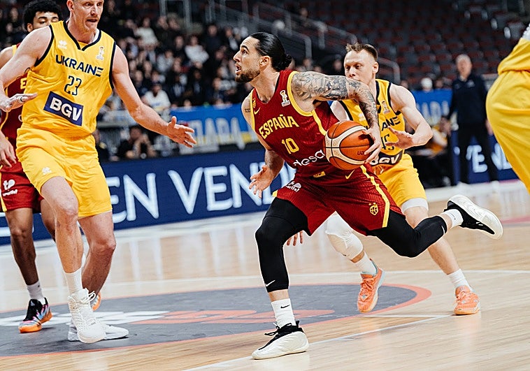 Buenos minutos de Francis Alonso en la victoria de España ante Ucrania