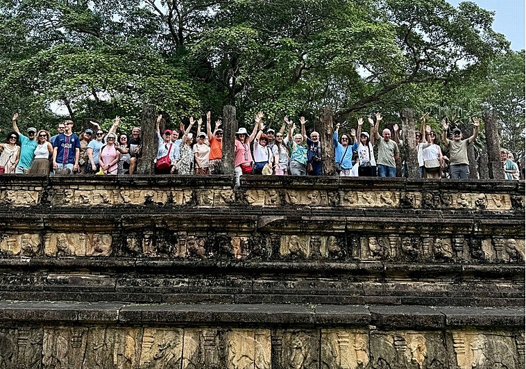 Final feliz para 31 malagueños en su odisea para regresar desde Sri Lanka