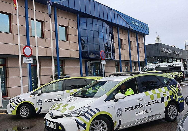 Investigan la muerte de un detenido en los calabozos de la Jefatura de la Policía Local de Marbella