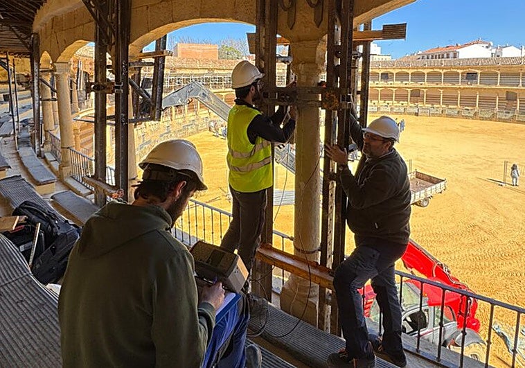 Ultrasonidos para preservar el patrimonio: la plaza de toros de Ronda se somete a un innovador estudio estructural