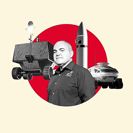 Drones saltarines, 'casas' de polvo lunar y reactores nucleares: así se construirá la base lunar (con 'jefe de obra' malagueño)