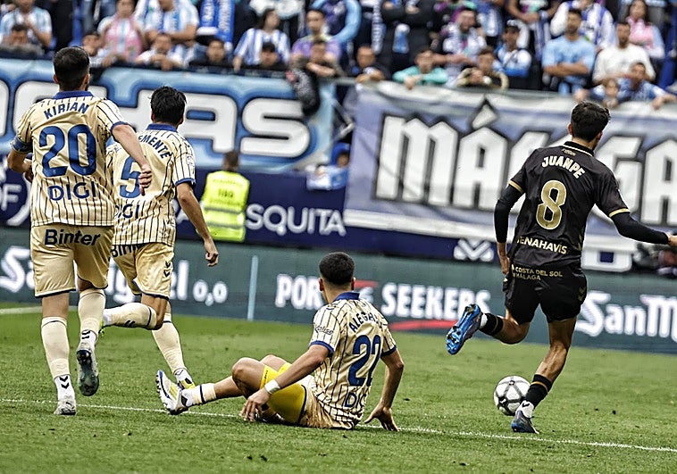 El Málaga iguala su mejor racha como invicto con Funes