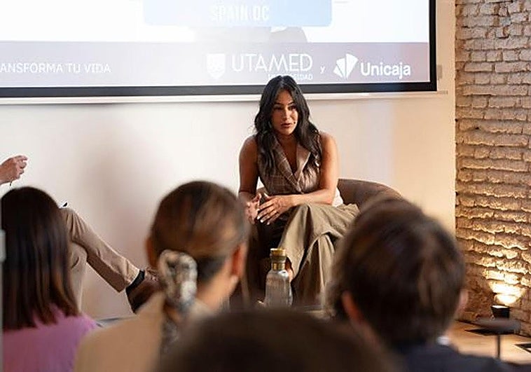 Begoña Villacís, en el espacio Ágora de Utamed: «El Congreso me parecía una payasada enorme»