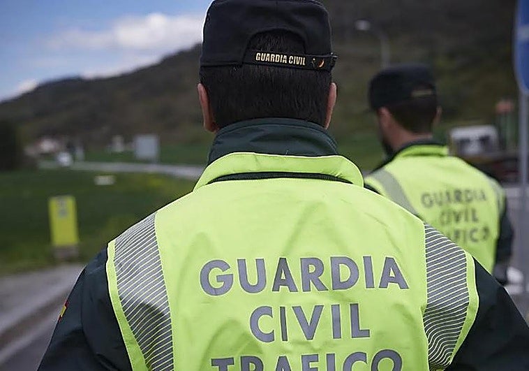 Un motorista fallece en un accidente en Atajate